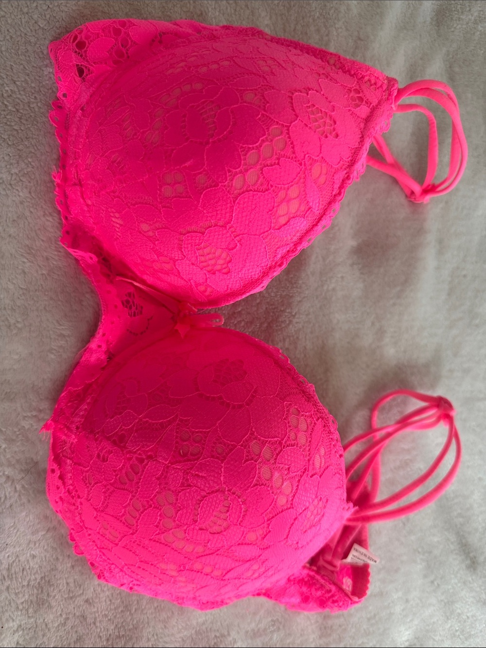 SHEIN Neon Pink Lace Push-Up Bra
